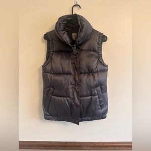 Sleeveless puffer coat from Old Navy